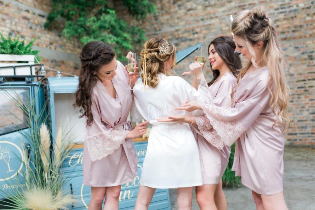 Bielizna nocna od Le brate 5 pomysłów na wieczór panieński