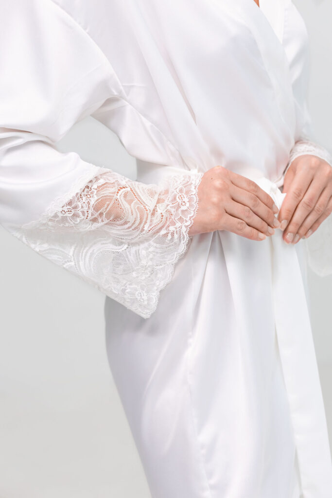 Bielizna nocna od Le brate Szlafrok na prezent – praktyczny i elegancki wybór dla bliskiej osoby