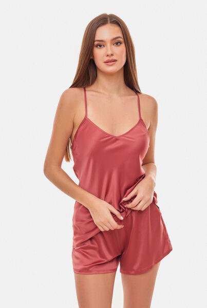 Satynowe krótkie spodenki damskie bordowe ARIA CHIC